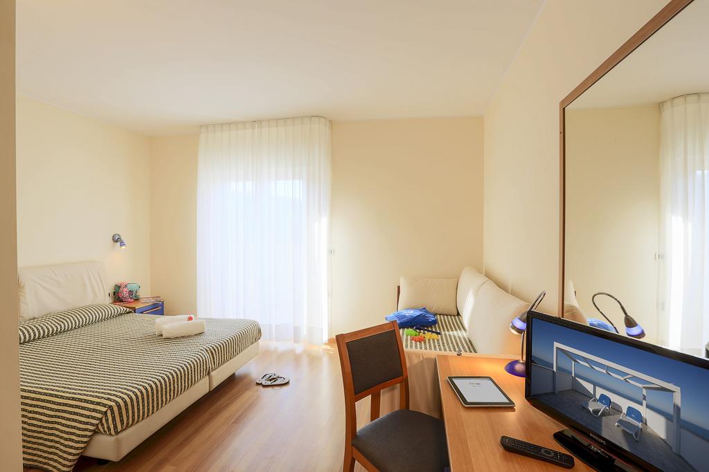 Hotel Sporting Казальбордіно Номер фото